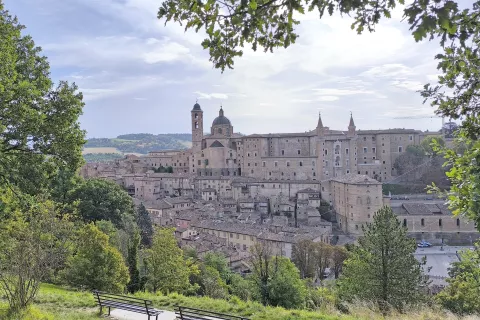 Urbino, Stolnica in Vojvodska palača (Palazzo Ducale) / Foto: Slavko Zupanc