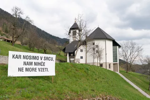 Ljubljanska nad&scaron;kofija ukinja manj&scaron;e župnije