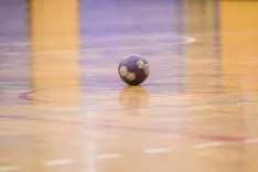 Kvalifikacijska tema za uvrstitev v ligo NLB med RK FRANKSTAHL RADOVLJICA : RD KOPER / Foto: Primož Pičulin