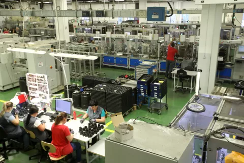 dan odprtih vrat podjetje Domel Reteče in Trata delavci proizvodnja / Foto: Gorazd Kavčič