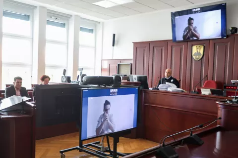 sojenje za umor žene Mohammada Esmaeila Owfjarda / Foto: Tina Dokl