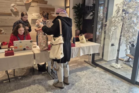 &raquo;&Scaron;krati&laquo; prinesli rekordno &scaron;tevilo daril