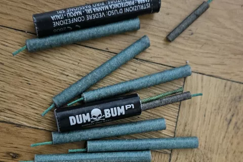 Petarde so v Sloveniji prepovedane. / Foto: Pp Kranj