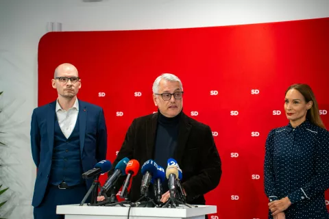 Matej Ta&scaron;ner Vatovec, Matjaž Han, Meira Hot (SD) / Foto: Jakob Pintar/sta