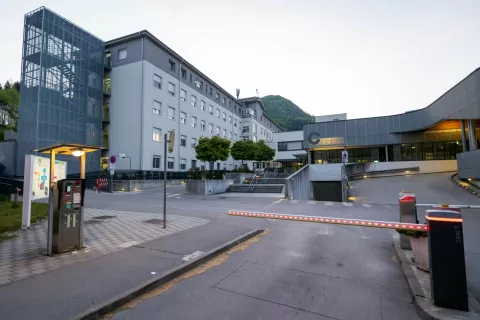 Simbolična fotografija Občina Jesenice Splo&scaron;na Bolni&scaron;nica Jesenice / Foto: Nik Bertoncelj