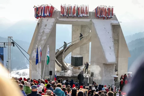 spominska slovesnost Dražgo&scaron;e 2026 splet / Foto: Tina Dokl