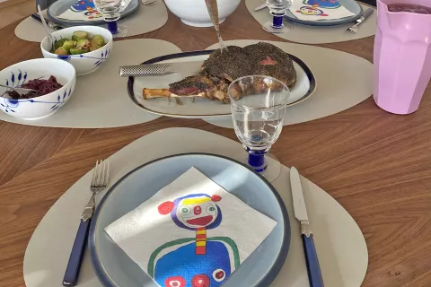 Zadnja večerja pred odhodom domov / Foto: Rok Logar