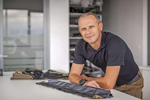 V njihovih oblačilih najbolj elitne specialne enote