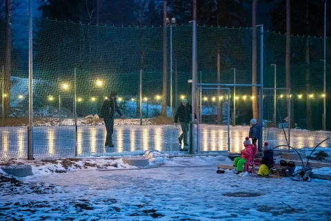 Zunanje drsali&scaron;če v Zavr&scaron;nici