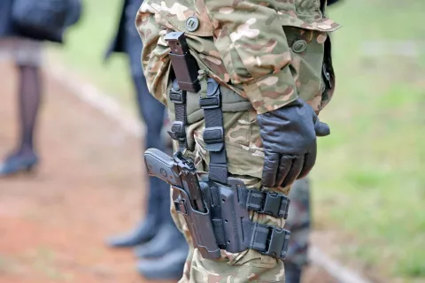 Na sodi&scaron;ču znova o prevozu orožja v tujino