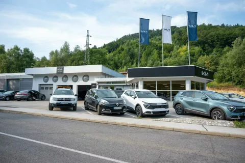 Ogled na terenu Svet za preventivo in vzgojo SPV v cestnem prometu Občina Jesenice na območju omejitve 30 kilometrov na uro km/h Blejska DobravaKia avto salon Blejska DobravaKia Junik M Junik-M Blejska Dobrava / Foto: Nik Bertoncelj