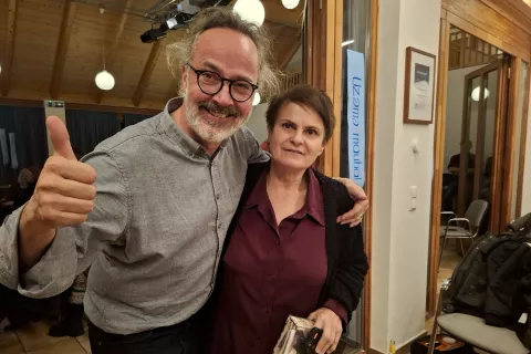 Sestra in brat Sabina Zwitter &ndash; Grilc in Martin Zwitter sta avtorja filma Buog nan dajt en dobr čas. / Foto: Jože Ko&scaron;njek