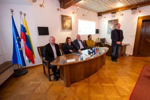 &Scaron;kofja Loka bo poplavno varnej&scaron;a