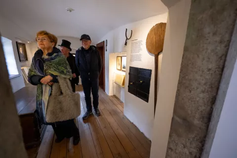 Odprtje Pre&scaron;ernova domačija VrbaPre&scaron;ernova rojstna hi&scaron;a in gospodarsko poslopje v Vrbi / Foto: Nik Bertoncelj