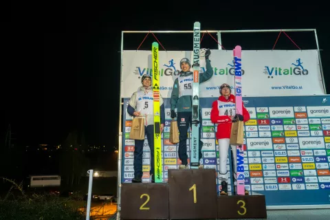 Dvakrat slovenske stopničke v Kranju