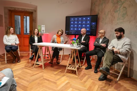 Rotovž spet odprli javnosti