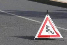 Policija, policijsko vozilo, intervencija, prometni prekr&scaron;ek, aretacija, pridržanje, posredovanje, kronika, umor, rop, kraja, policijska racija, policijski trak, Gasilci, požar, gasilsko vozilo, re&scaron;evanje, nesreča, ga&scaron;enje požara, intervencija, Gorska re&scaron;evalna služba, GRS, re&scaron;evanje v gorah, intervencija, helikoptersko re&scaron;evanje, nesreča v gorah, planinci, zdrs, aki / Foto: Gorazd Kavčič