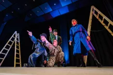 Romana Krajnčan je skupaj z Umetni&scaron;ko družino Krajnčan v letu 2026 predstavila družinski muzikal &raquo;Kako je Mravljica postala Huda&laquo;. / Foto: Primož Pičulin