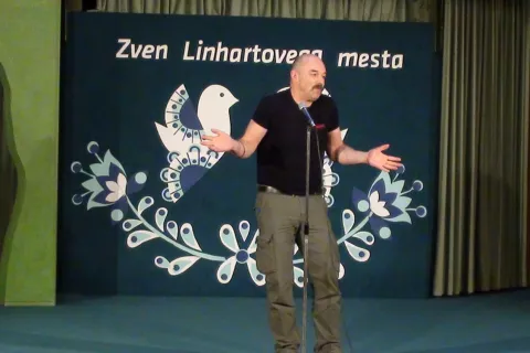 Gost festivala in član žirije bo v petek v Kropi tudi igralec Gaber K. Trseglav. / Foto: Arhiv O&Scaron; A. T. Linharta Radovljica