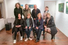 Na odprtju razstave prisotni avtorji razstavljenih del / Foto: Simon Benedičič