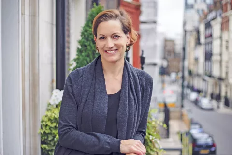 Anne Applebaum (1964), ameri&scaron;ka zgodovinarka in novinarka judovskega rodu, avtorica več knjižnih uspe&scaron;nic in dobitnica Pulitzerjeve nagrade. / Foto: Wikipedija