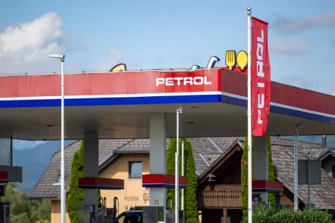 Petrol Lesce pred obnovo / Foto: Nik Bertoncelj