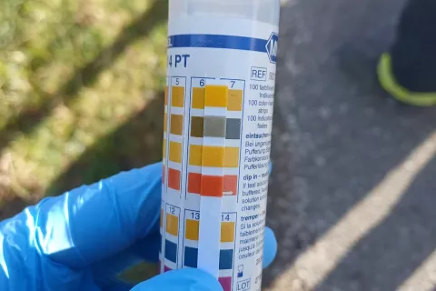 morebitno onesnaženje Nevljice in Kamni&scaron;ke Bistrice / Foto: Pgd Kamnik