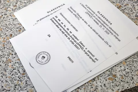voli&scaron;če glasovanje referendum zakon o prostovoljnem končanju življenja drugi letos 2025 Adergas privat hi&scaron;a / Foto: Tina Dokl