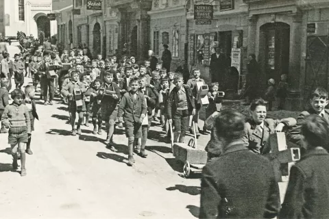 Raglja&scaron;i v Tržiču, 30. leta 20. stoletja / Foto: Fototeka Gorenjskega Muzeja.