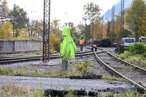 Zbrali skoraj tisoč petsto podpisov