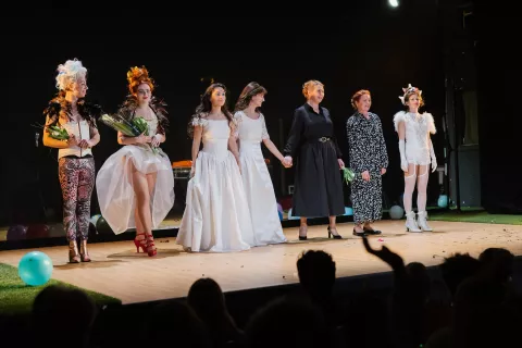 Drama Tekst telesa avtorice Anje Novak - Anjute v režiji Tja&scaron;e Črnigoj, nastale v produkciji Pre&scaron;ernovega gledali&scaron;ča, in pred tem podelitvijo stanovskih nagrad Združenja dramskih umetnikov Slovenije se je v petek začel 56. Teden slovenske drame. / Foto: Foto: Klemen Batagelj/mediaspeed 