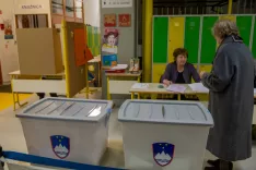 Preoblikovanje volilne enote