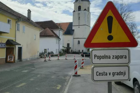 Zapora ceste v Preddvoru