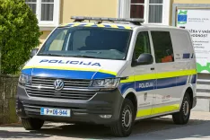 simbolična motorist motor policija policist gasilec gasilci prometna nesreča re&scaron;evalci re&scaron;evalec re&scaron;ilec intervencija poligon varna vožnja motor / Foto: Tina Dokl