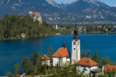 Razvili lasten rezervacijski sistem