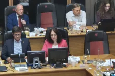 Direktor komunale in mestna svetnica na okopih