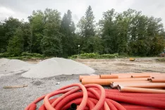 Investiranje zaostajalo