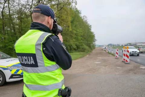 policija nadzor prometa merjenje hitrosti hitrost alkotest / Foto: Tina Dokl