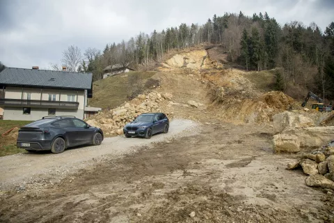 Sanacija petih plazov