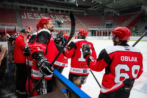 Druga tekma finale državno prvenstvo hokej derbi HDD Jesenice HK SŽ Olimpija / Foto: Nik Bertoncelj