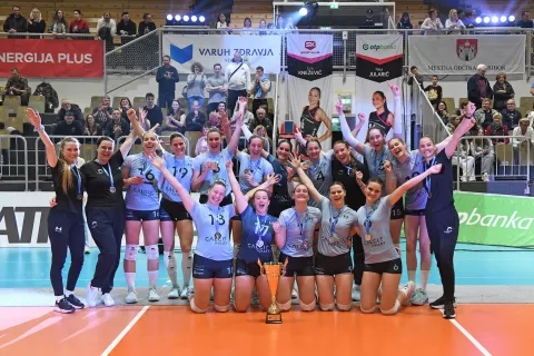 Odbojkarice kamni&scaron;kega Calcita so postale državne podprvakinje. / Foto: Ale&scaron; Oblak, Ozs