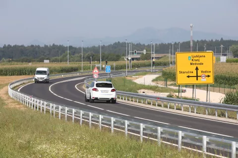 Zapora ceste pri Zapogah