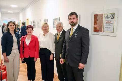 odprtje razstava Janez Poklukar spominska razstava Čebelarsko dru&scaron;tvo Tržič / Foto: Tina Dokl