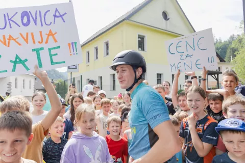 Dežela junakov, start 2026 v Železnikih / Foto: Darja &Scaron;travs Tisu