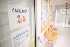 Čakalnica in sprejemna urgentna ambulanca Splo&scaron;na bolni&scaron;nica Jesenice / Foto: Nik Bertoncelj