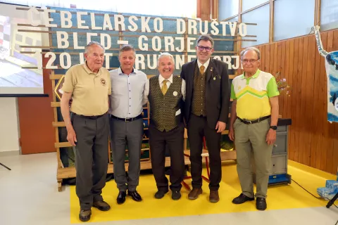 Visok jubilej gorjanskih čebelarjev