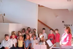 Literarnemu večeru v Blagnetovi hi&scaron;i je dal svoj pečat Otro&scaron;ki pevski zbor Podružnične &scaron;ole Ol&scaron;evek. / Foto: osebni arhiv