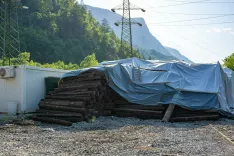 Odlagali&scaron;če starih železni&scaron;kih pragov