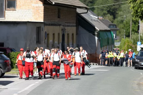 V Gorenji vasi je danes potekalo regijsko preverjanje usposobljenosti ekip prve pomoči Civilne za&scaron;čite in Rdečega križa. / Foto: Peter Ko&scaron;enina