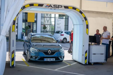 Skener za po&scaron;kodbe toče